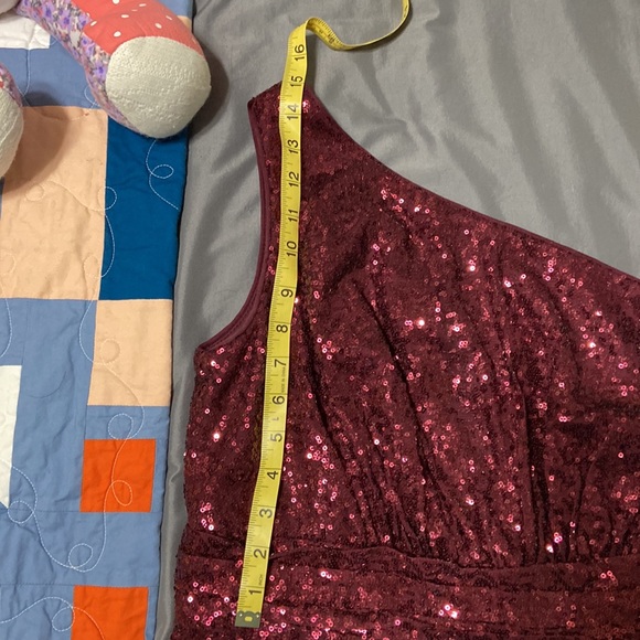 David’s Bridal Sequin One shoulder Dress - Picture 9 of 10